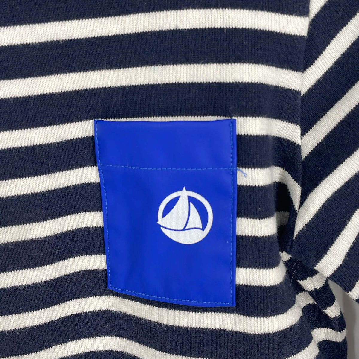 2-Pull Petit Bateau 6 ans