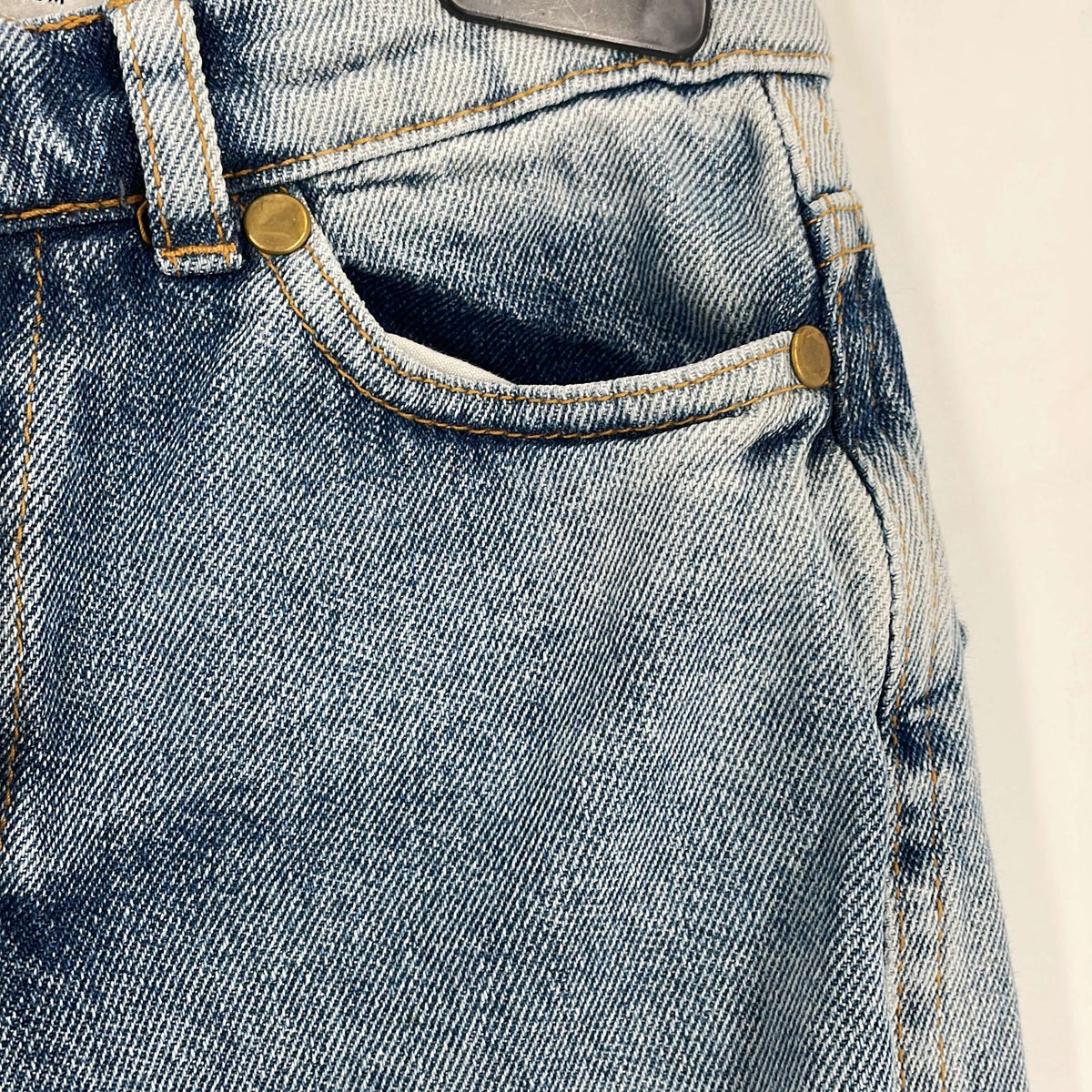 2-Jeans Repose Ams 8 ans