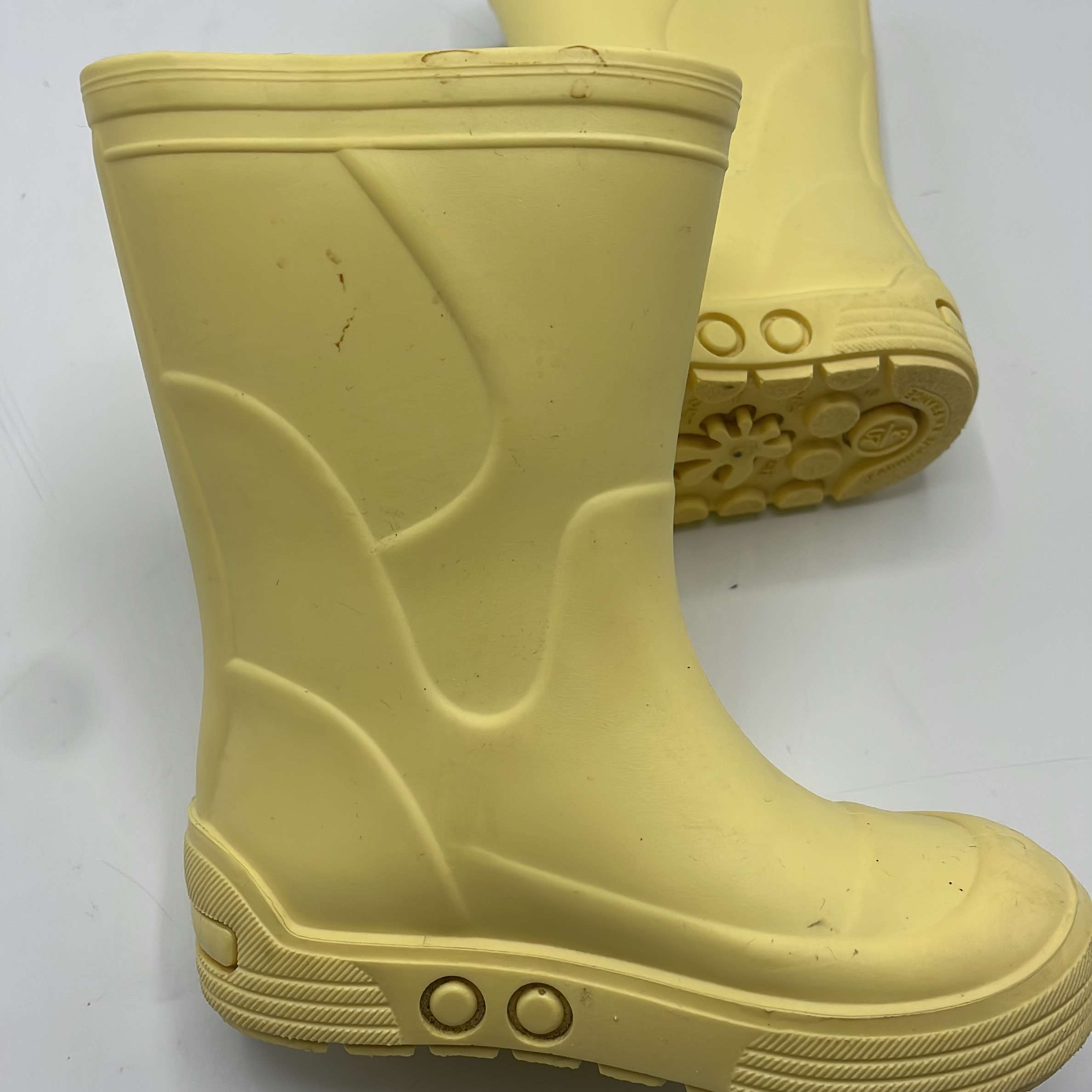 1-Chaussures Méduse Taille 20