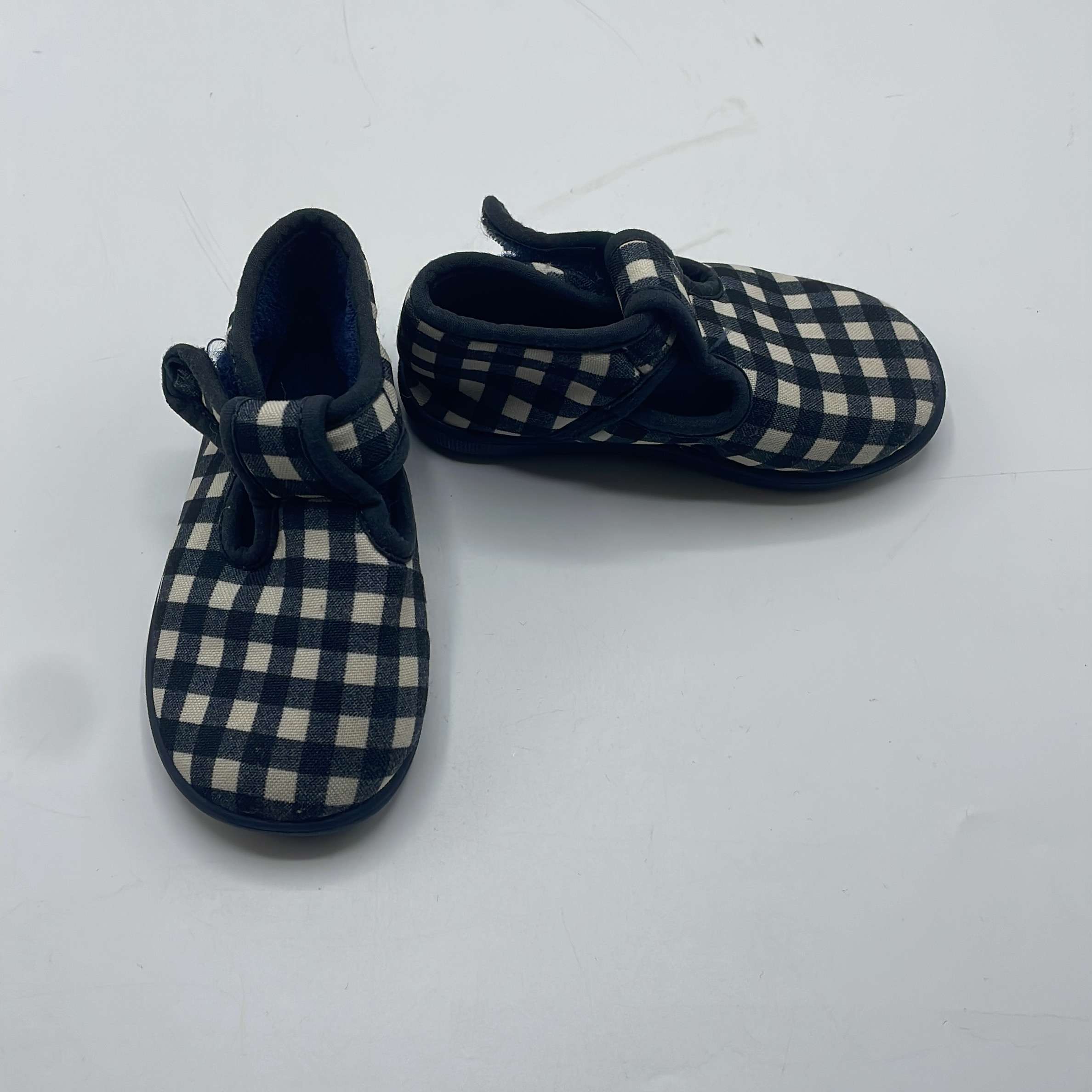 1-Chaussures Marque Inconnue Taille 22