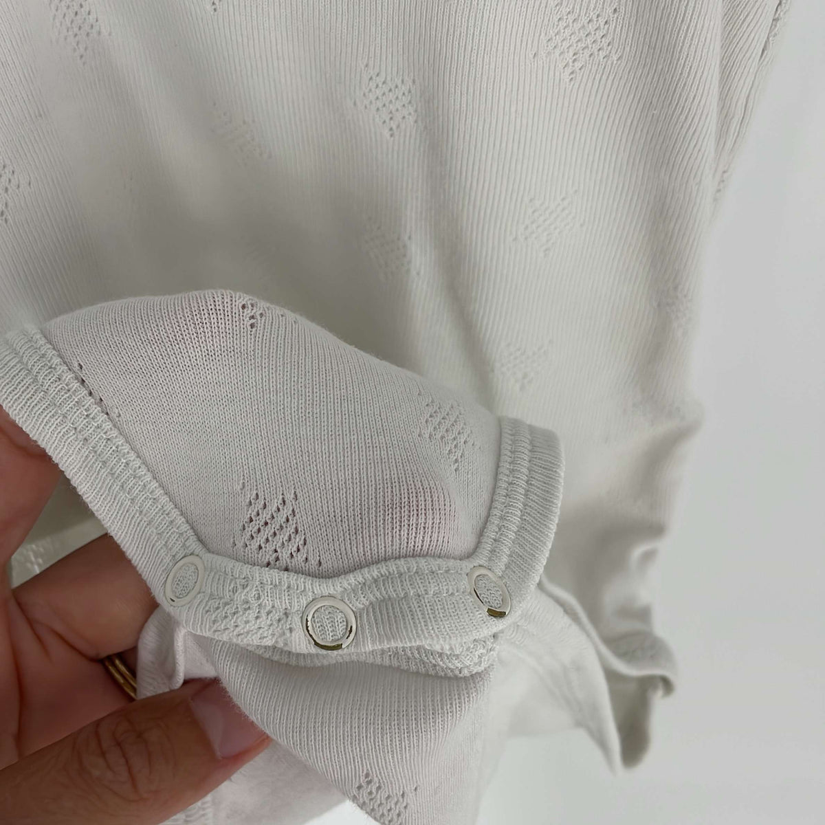 2-Body Petit Bateau