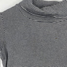 1-T-shirt manches longues Petit Bateau 5 ans