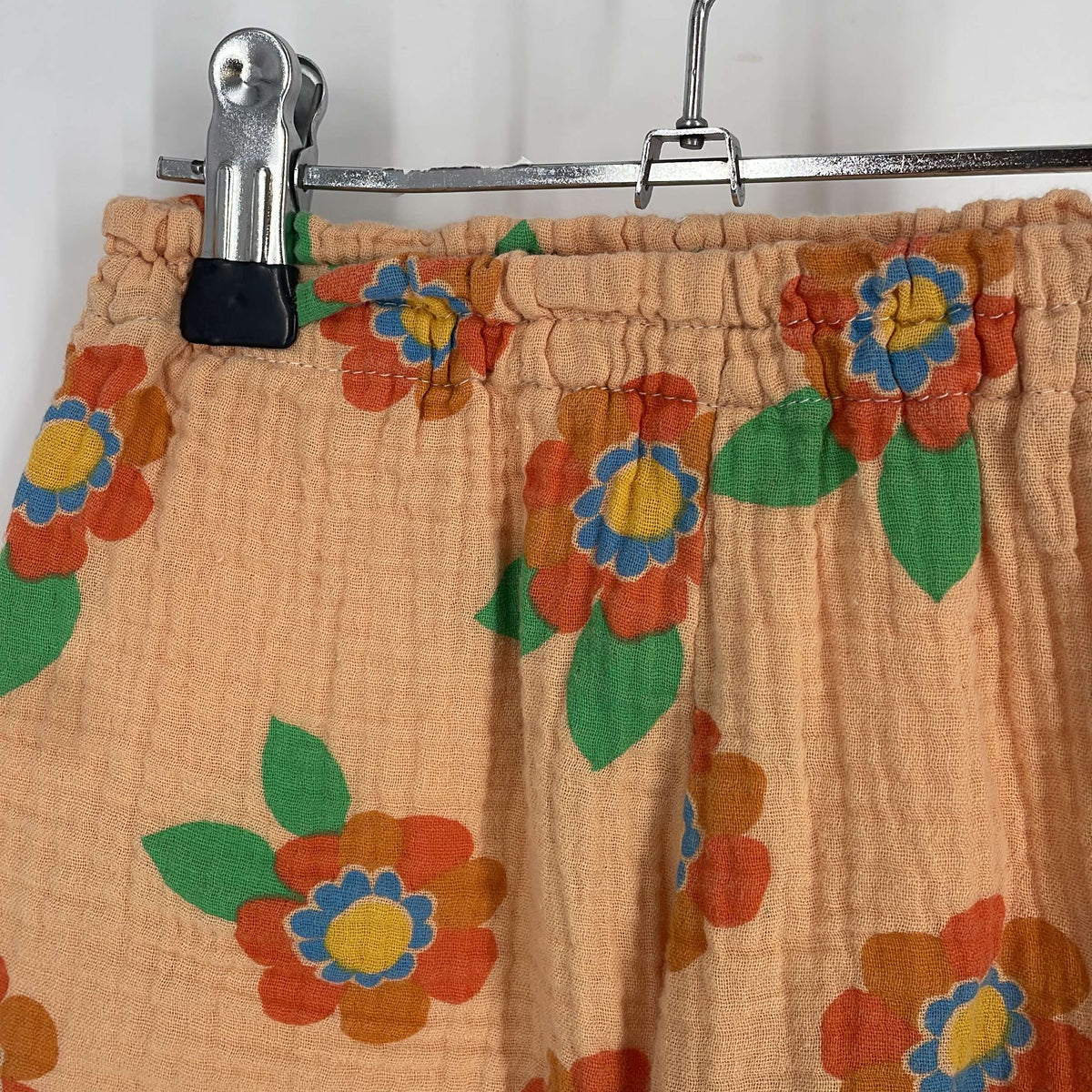 1-Short Marque Inconnue 9-12 Mois