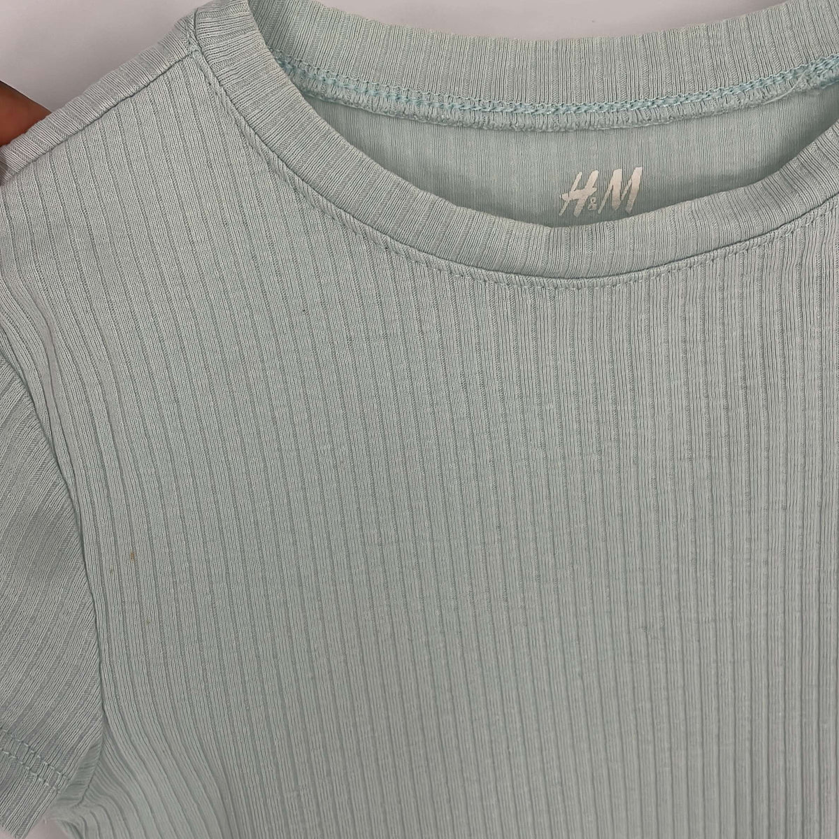 1-T-shirt manches courtes H&M 8-10 Ans