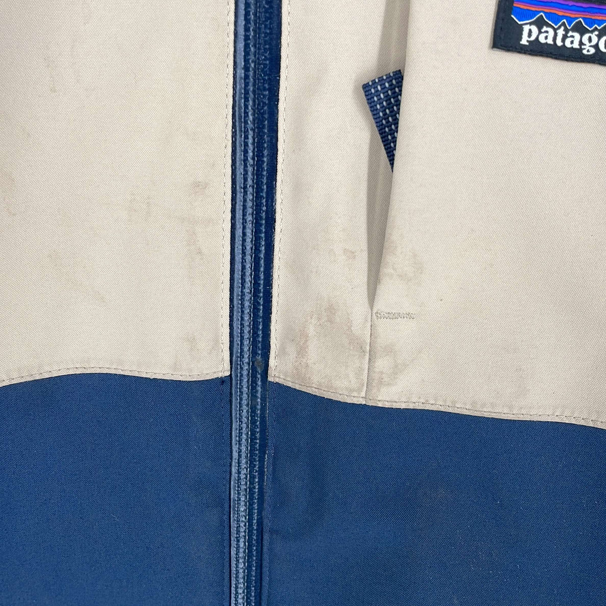 2-Veste/combinaison de ski  Patagonia 5-6 Ans