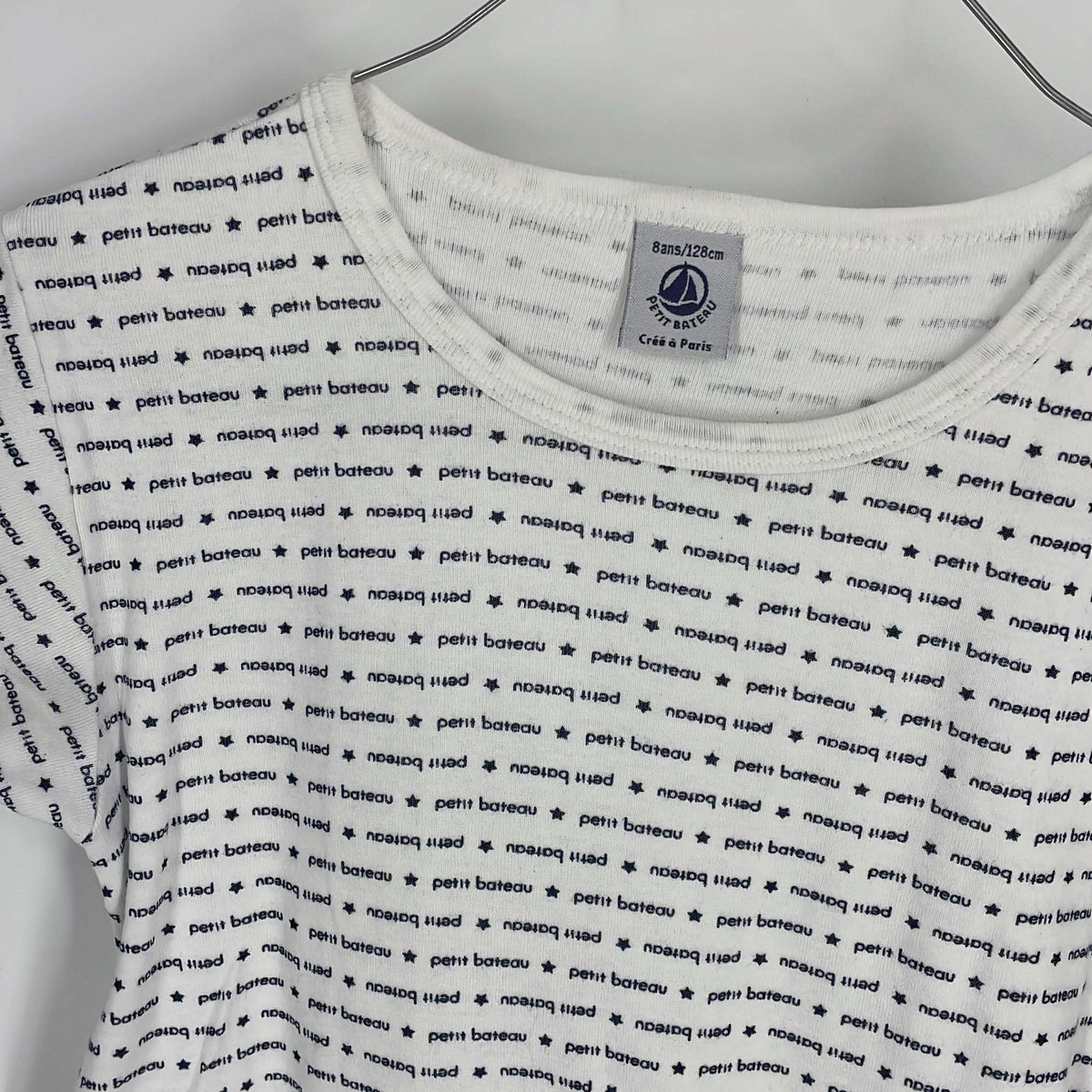 1-T-shirt manches courtes Petit Bateau 8 ans