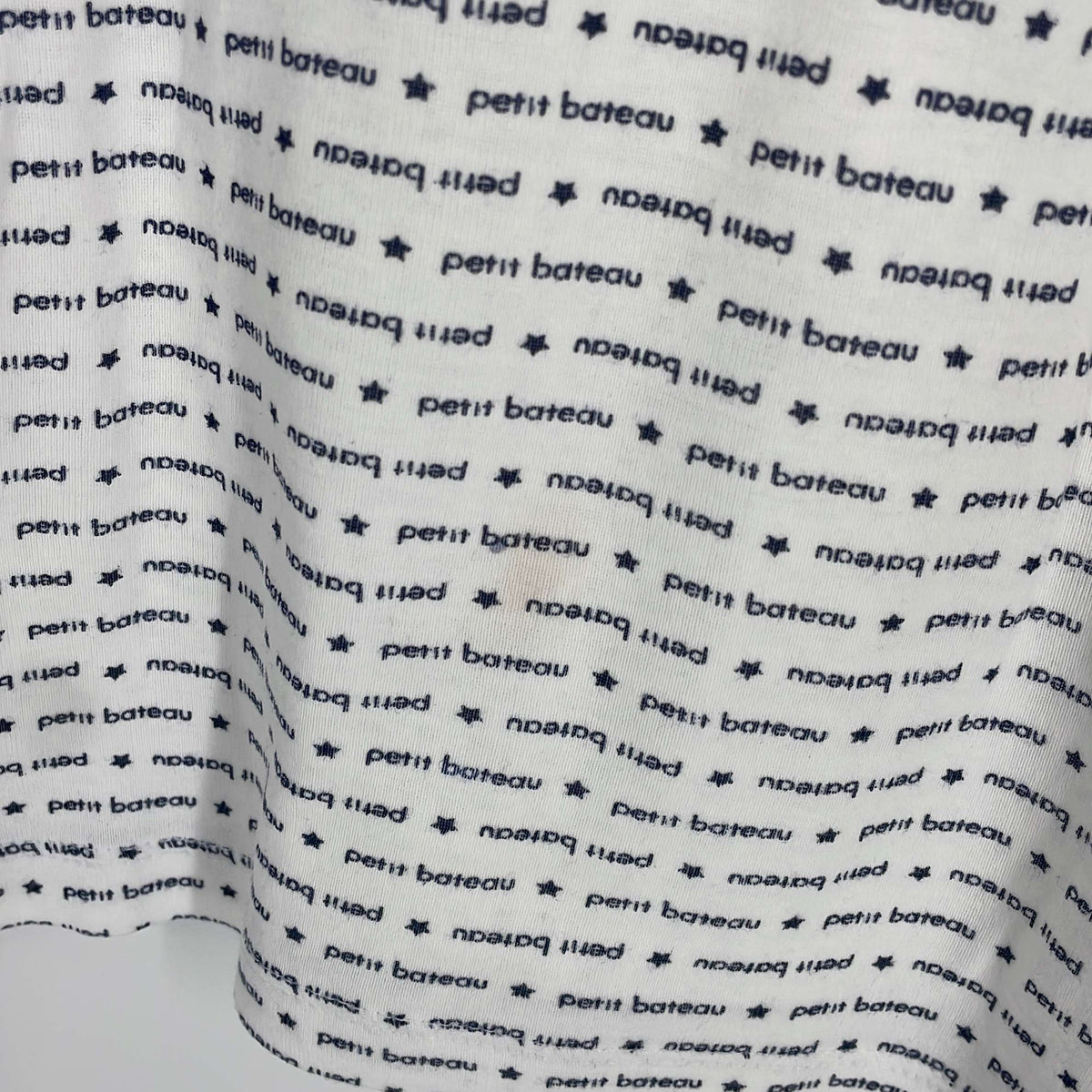 2-T-shirt manches courtes Petit Bateau 8 ans