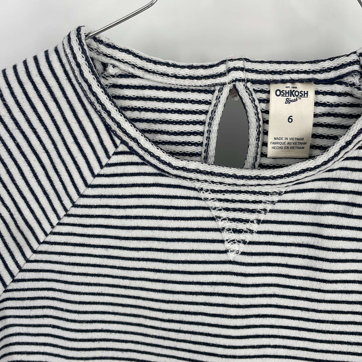 1-Robe Oshkosh 6 ans