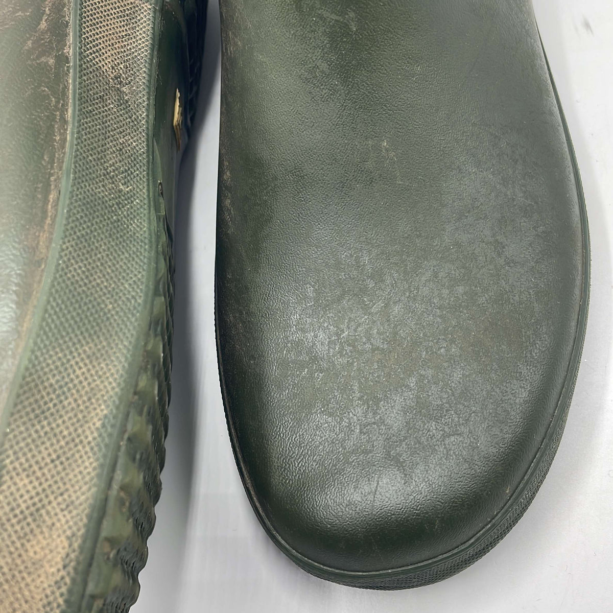2-Chaussures Marque Inconnue Taille 37