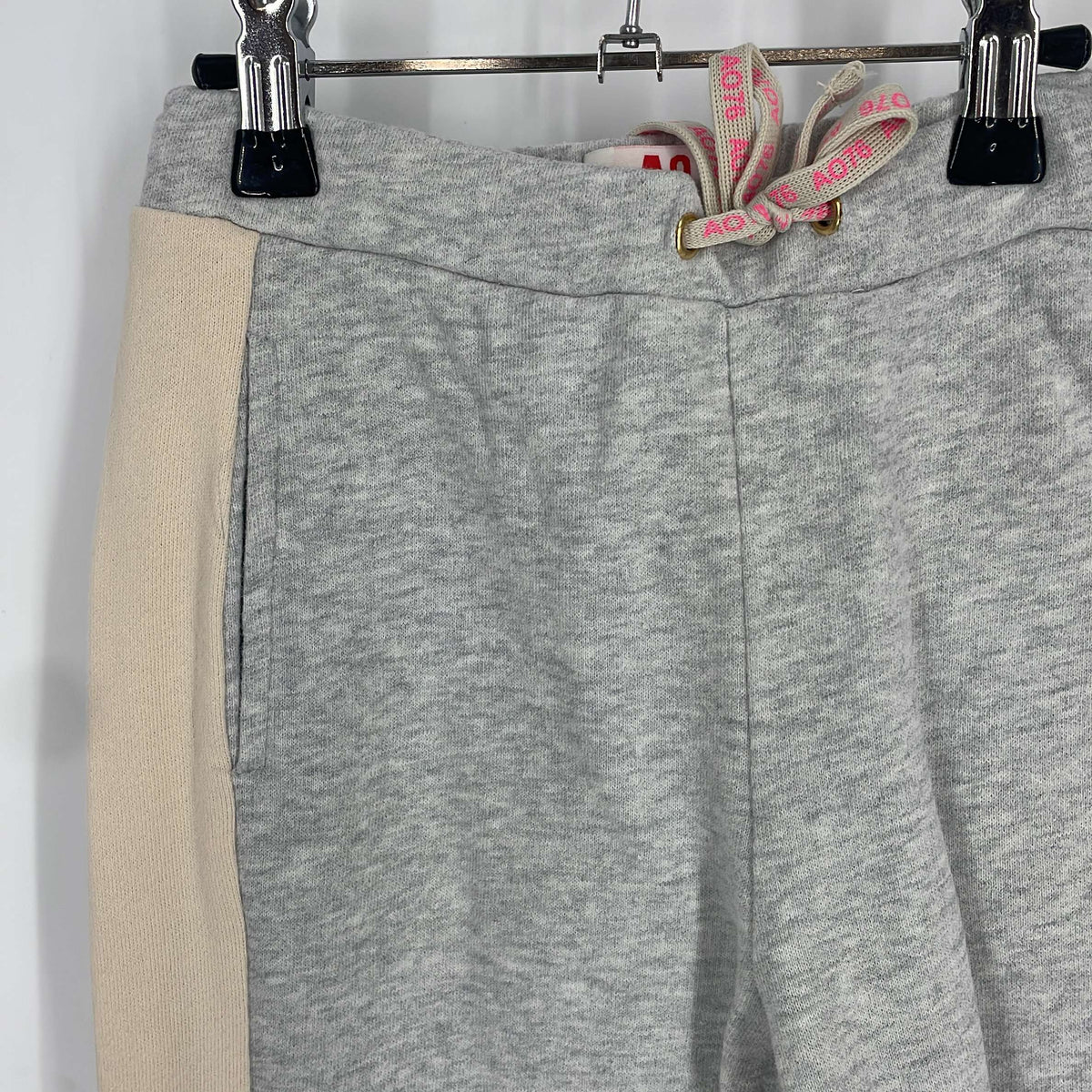 1-Jogging American Outfitters 8 ans