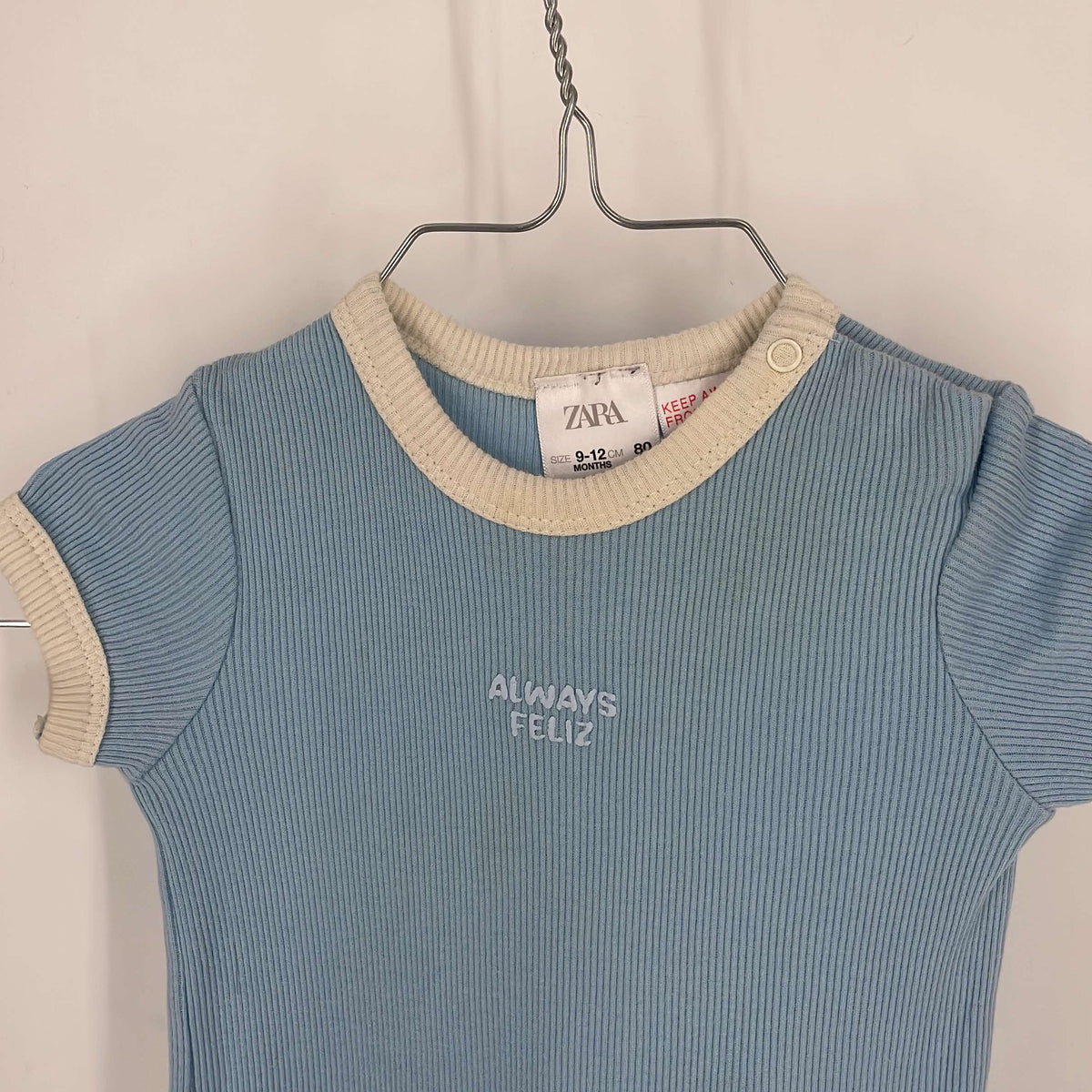 1-Short Zara Kids 9-12 Mois