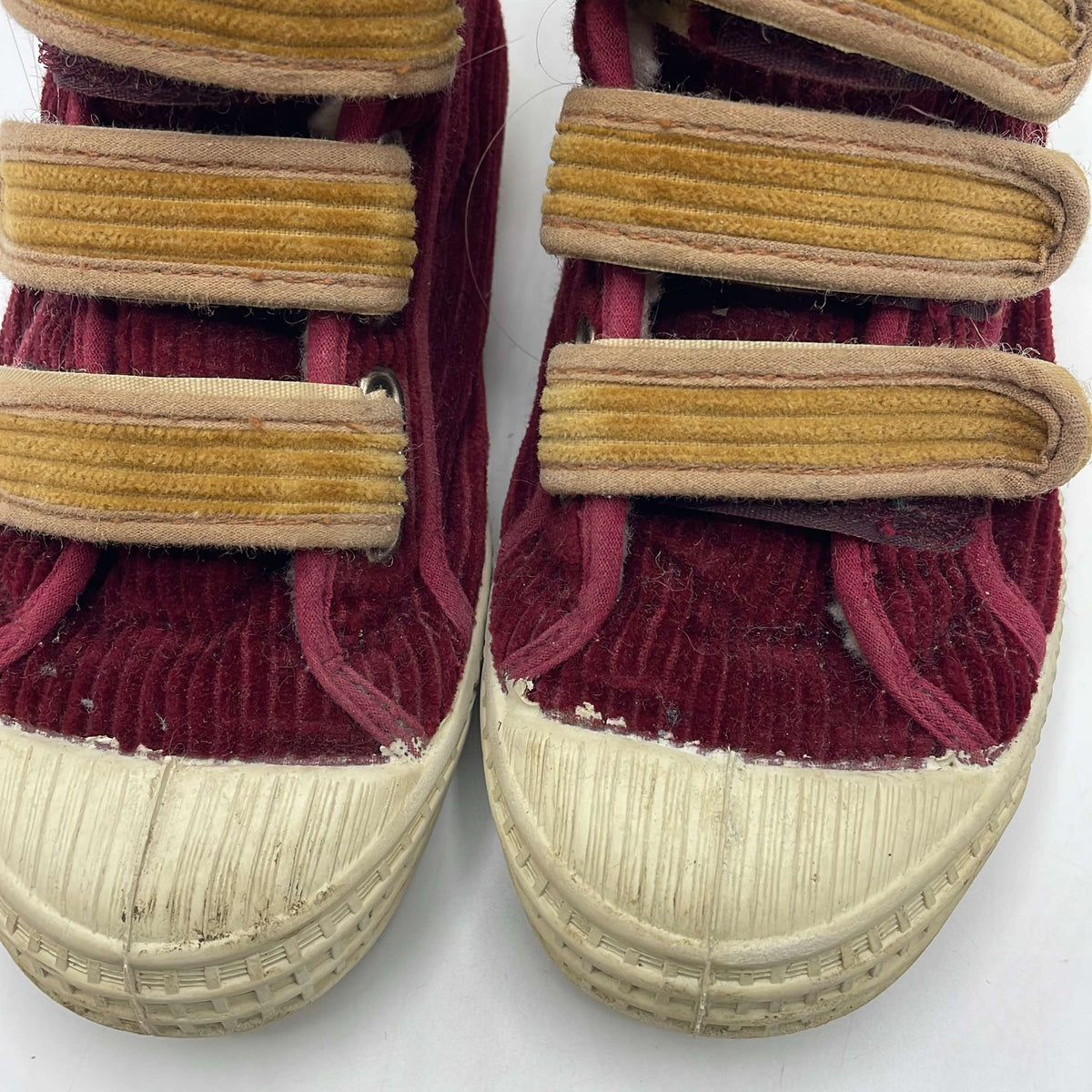 2-Chaussures Marque Inconnue Taille 19