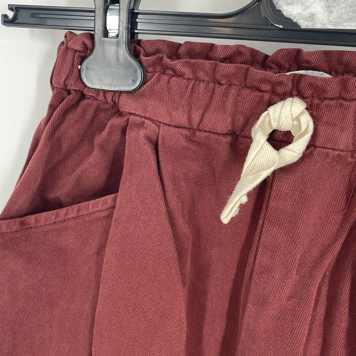 2-Pantalon Zara Kids 5 ans