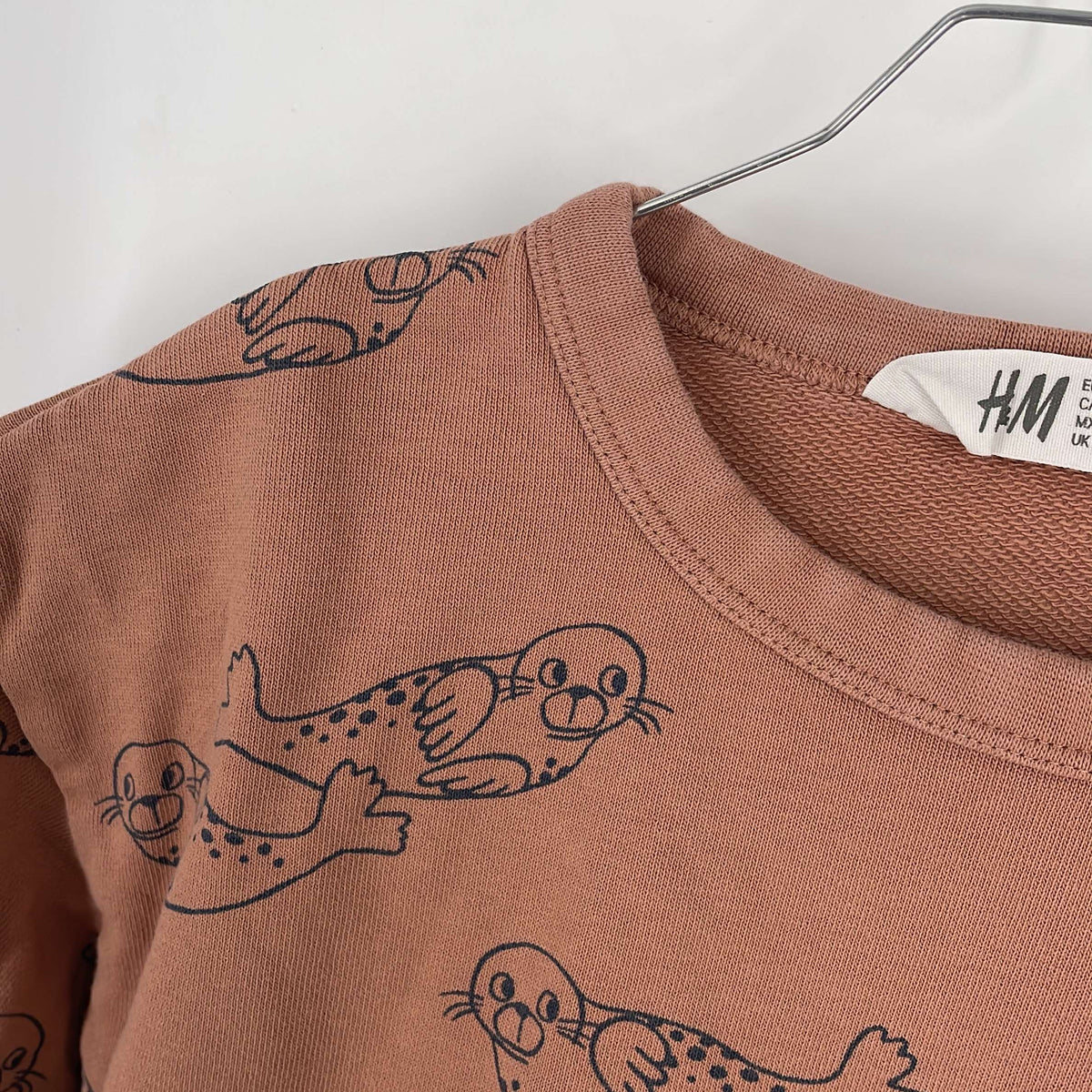 2-Sweat H&M 7-8 Ans