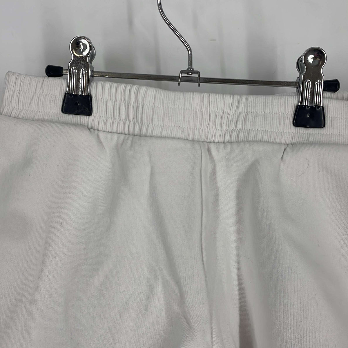 1-Short Marque Inconnue 10-12 Ans
