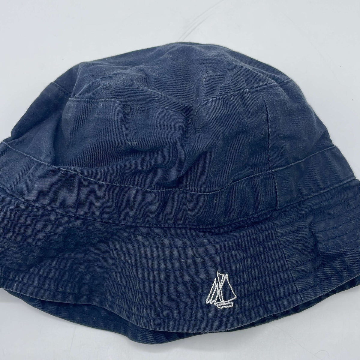 1-Chapeau/bob/casquette Petit Bateau 3-6 Mois
