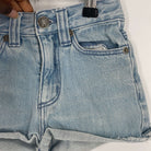 1-Short Hundred Pieces 4 ans