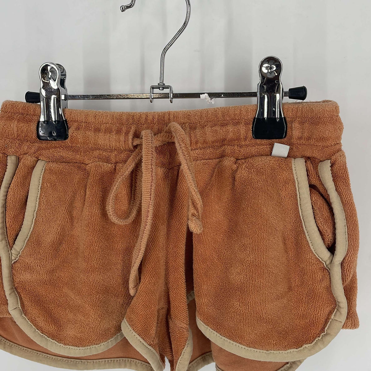 1-Short Repose Ams 3 ans