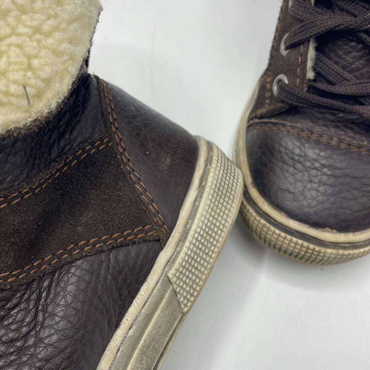 2-Chaussures Marque Inconnue Taille 28
