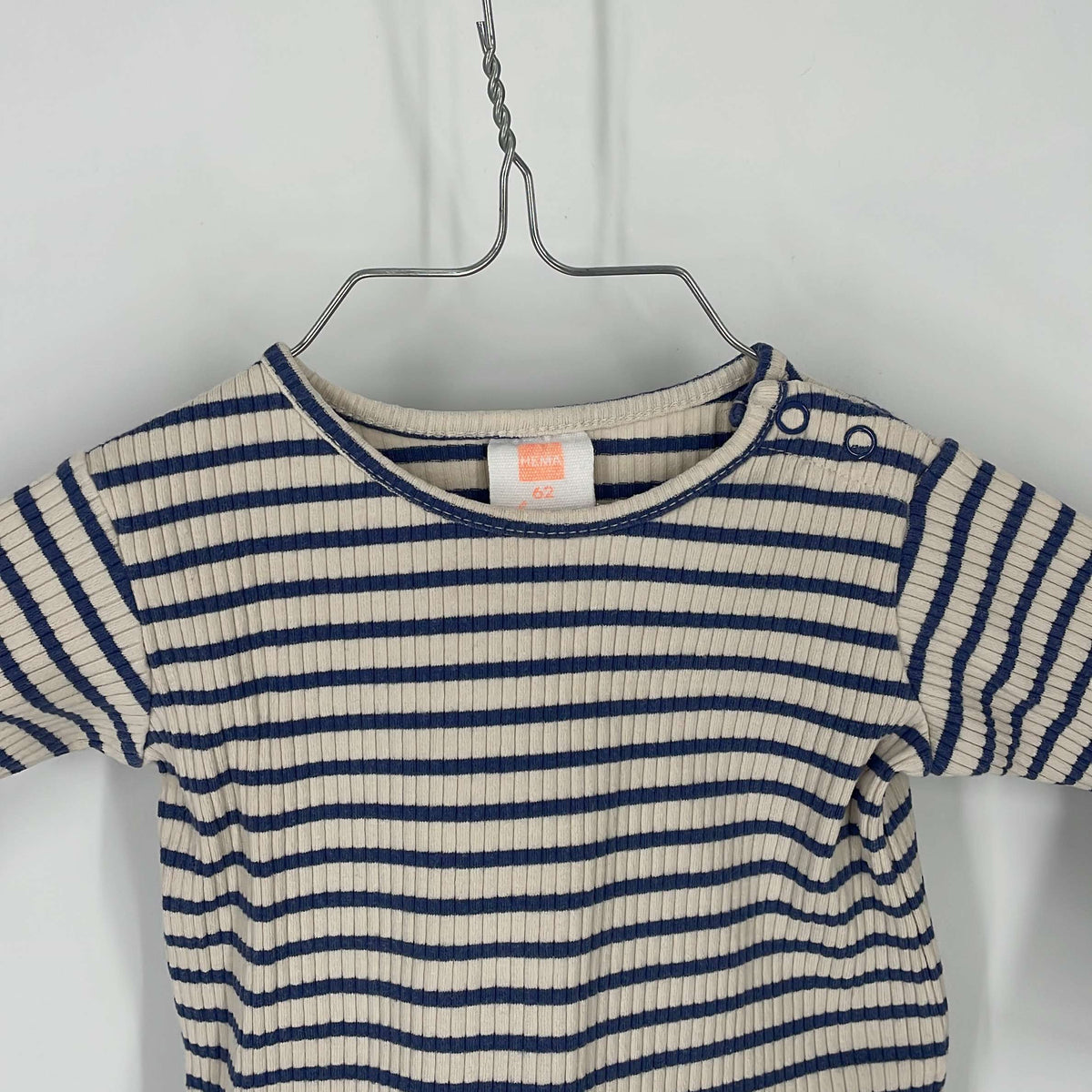 1-T-shirt manches longues Hema 3 mois