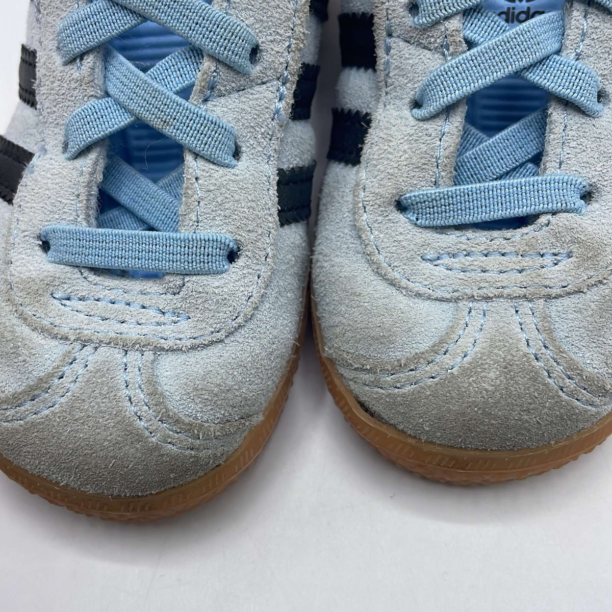2-Chaussures Adidas Taille 23