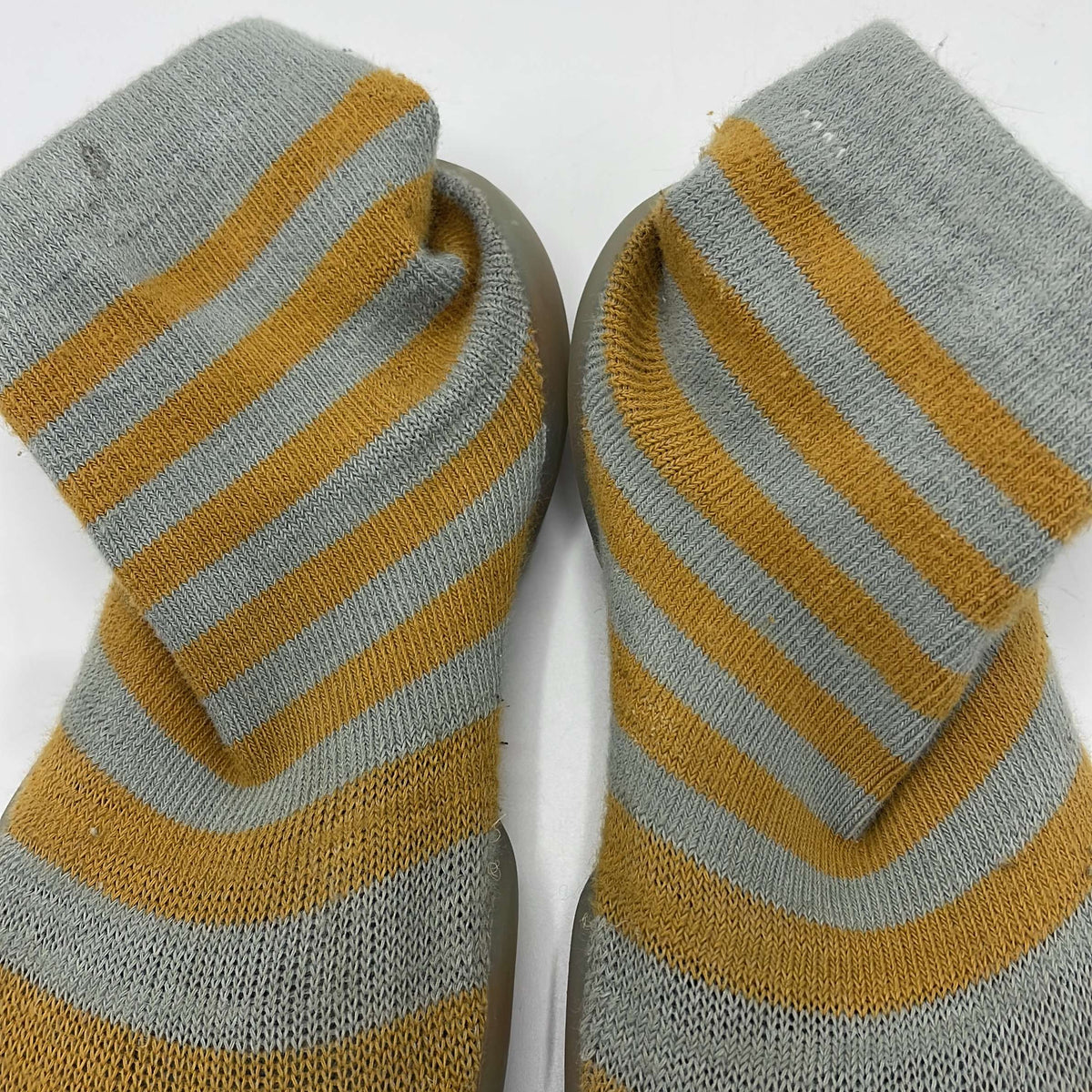2-Chaussures Zara Home Taille 23