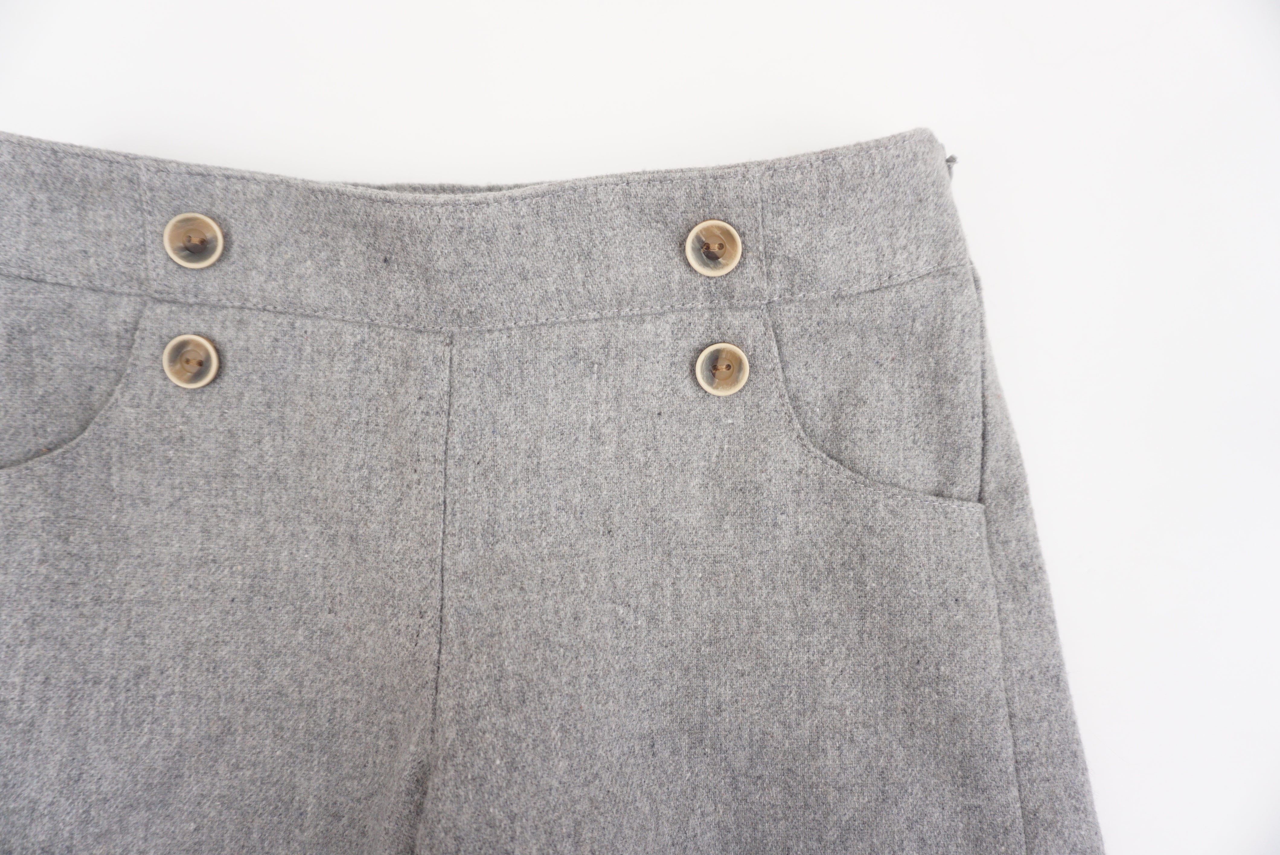 Short Gris - 6 ans