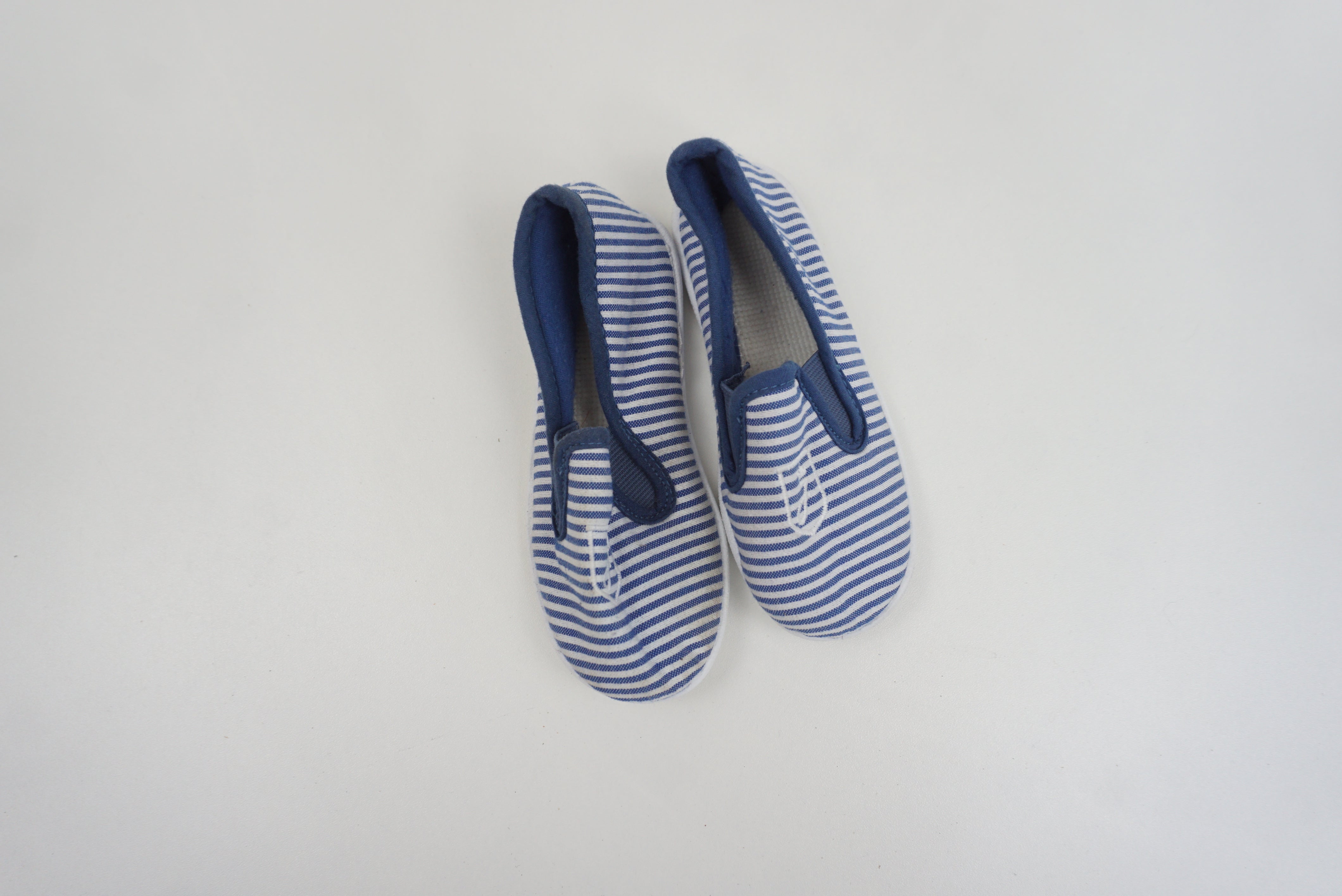 Chaussures Multicolore- 26