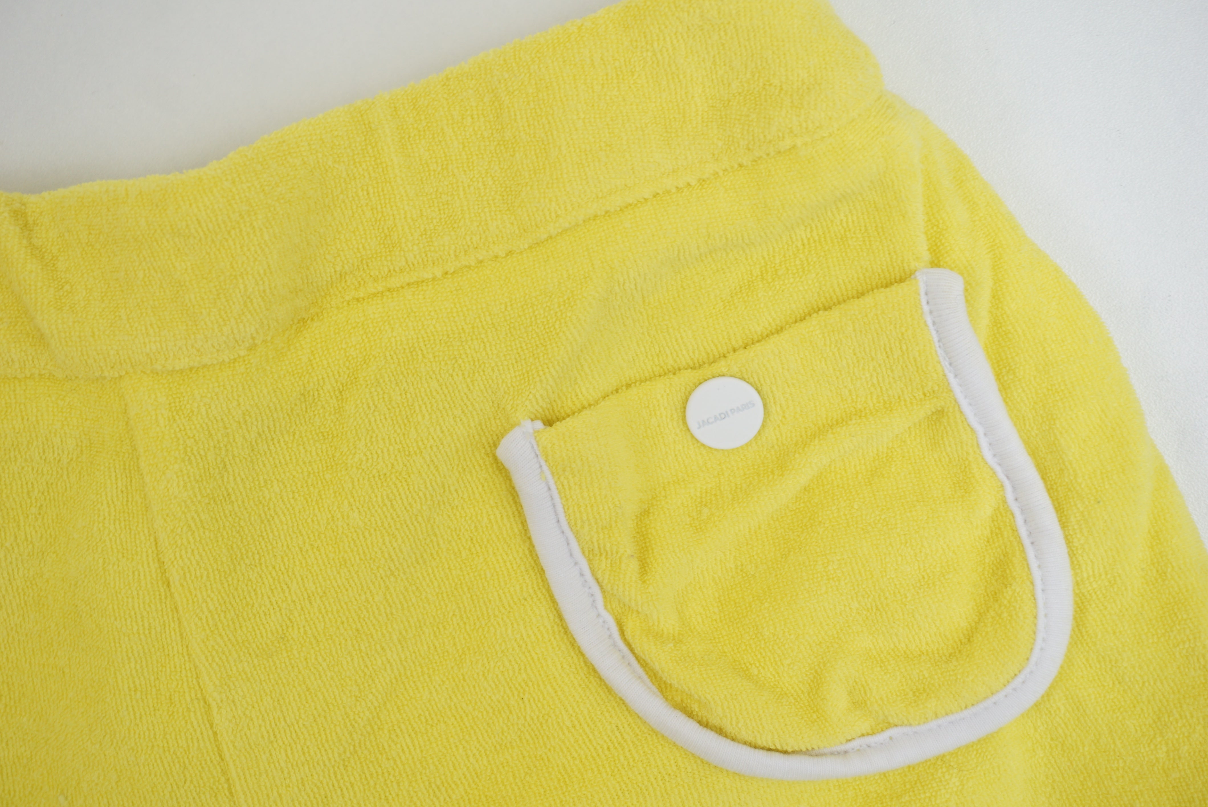 Short Jaune - 8 ans