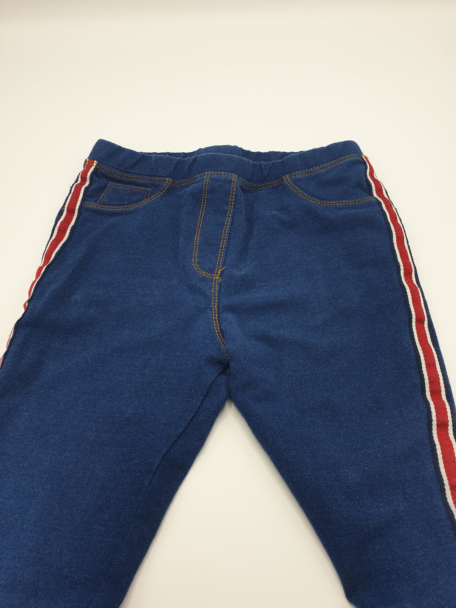 Pantalon Zara 10 ans 140 cm (petits défauts)